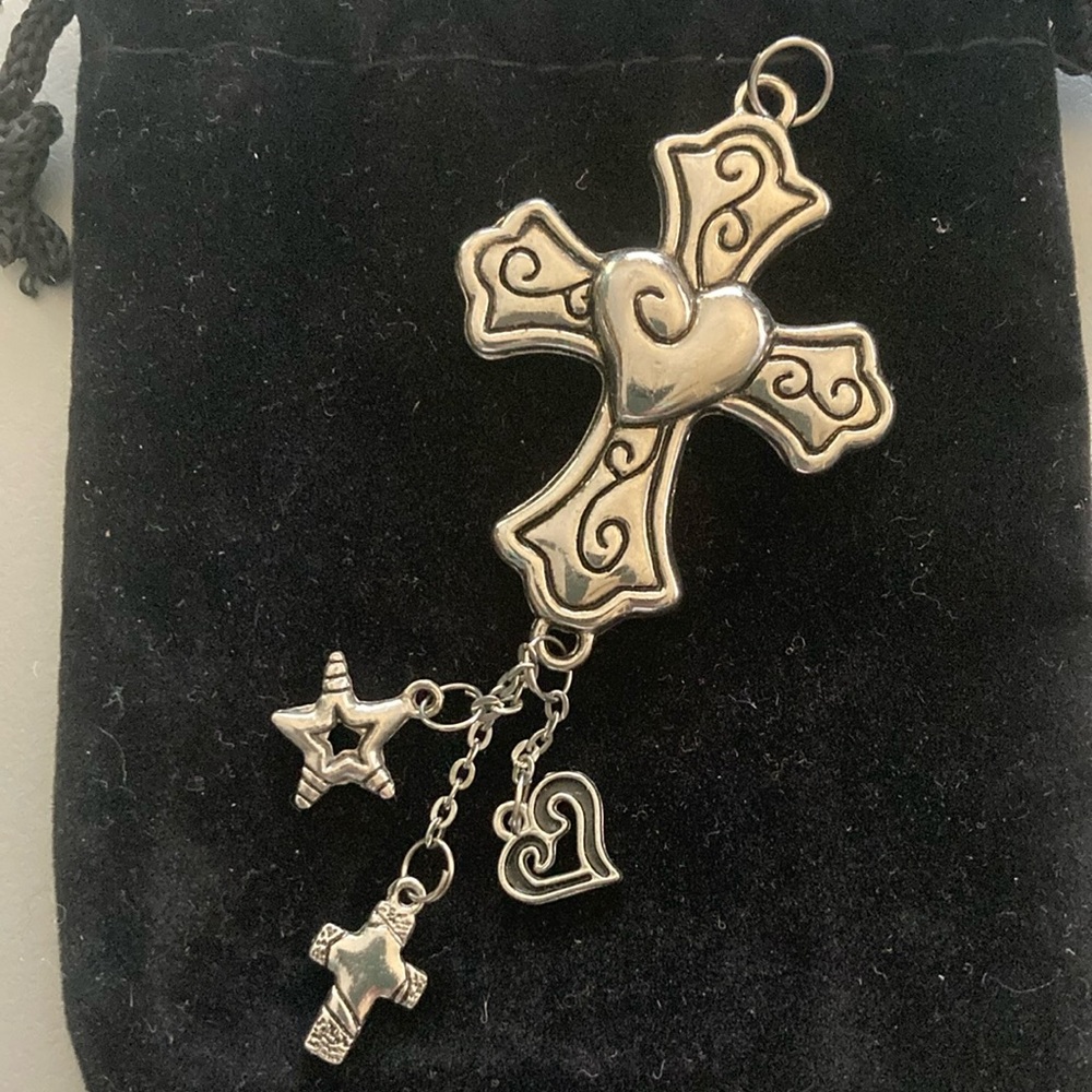 SILVER TONE CROSS PENDANT WITH HEART AND 3 DANGLING CHARMS